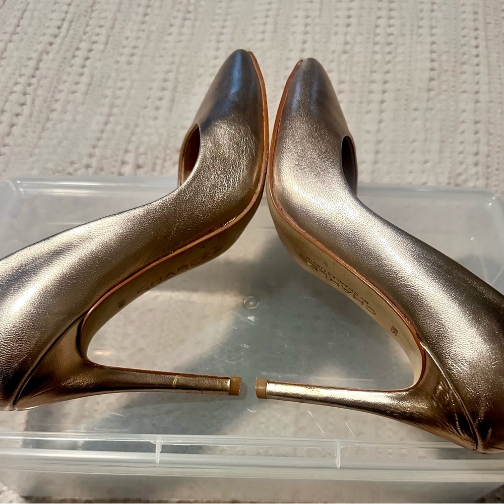 Charlies David Stiletto in Metallic Gold - Picture 1 of 3